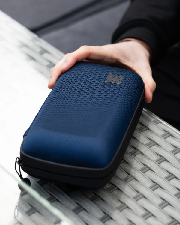 Flight Flask Traveller II Blue_LS_3_ 4x5.jpg